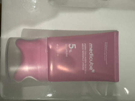 Customer photo accompanying Louise F.'s Medicube review